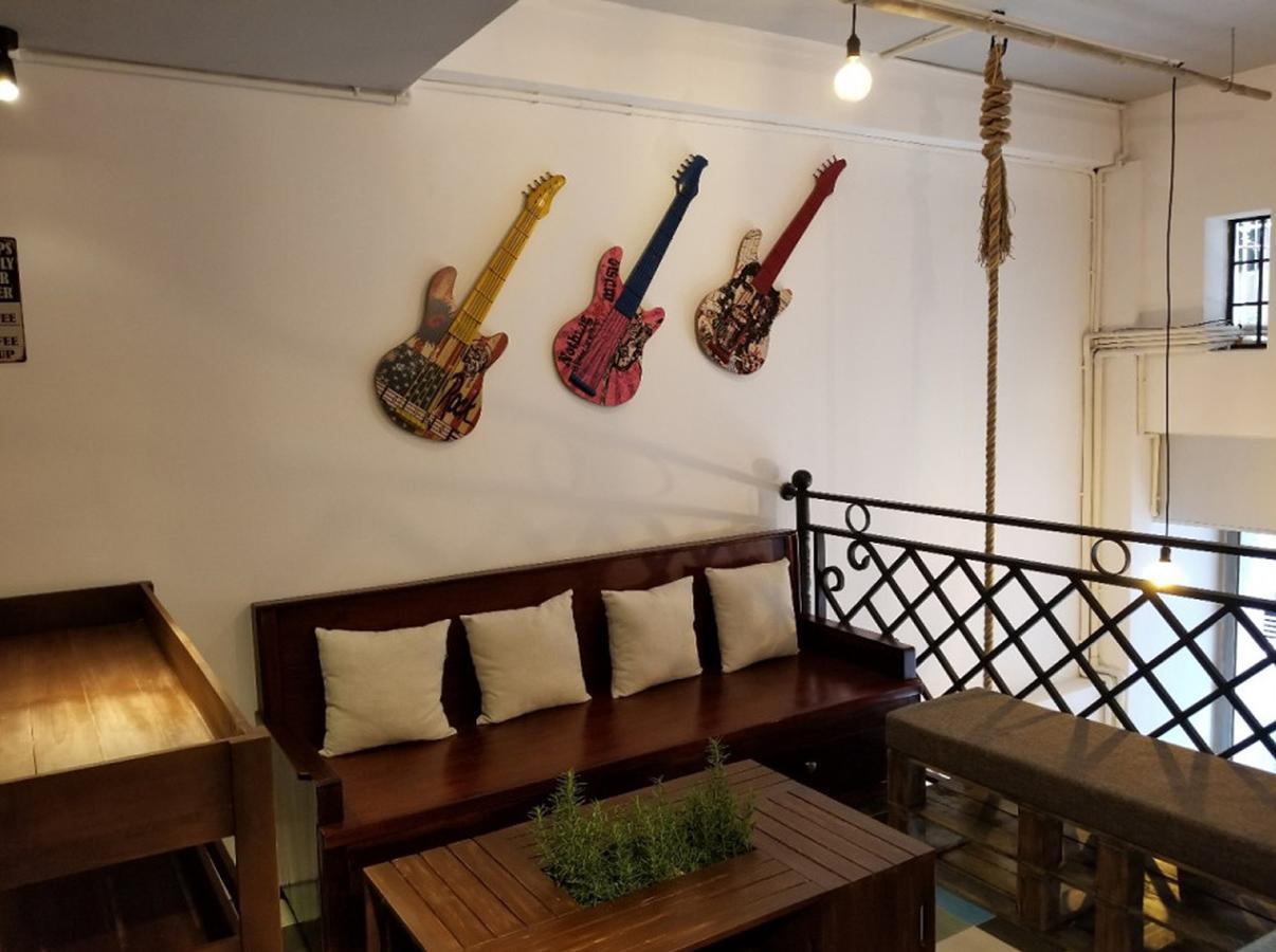 Timemark Travel Homestay & Hostel Ho Şi Min Dış mekan fotoğraf
