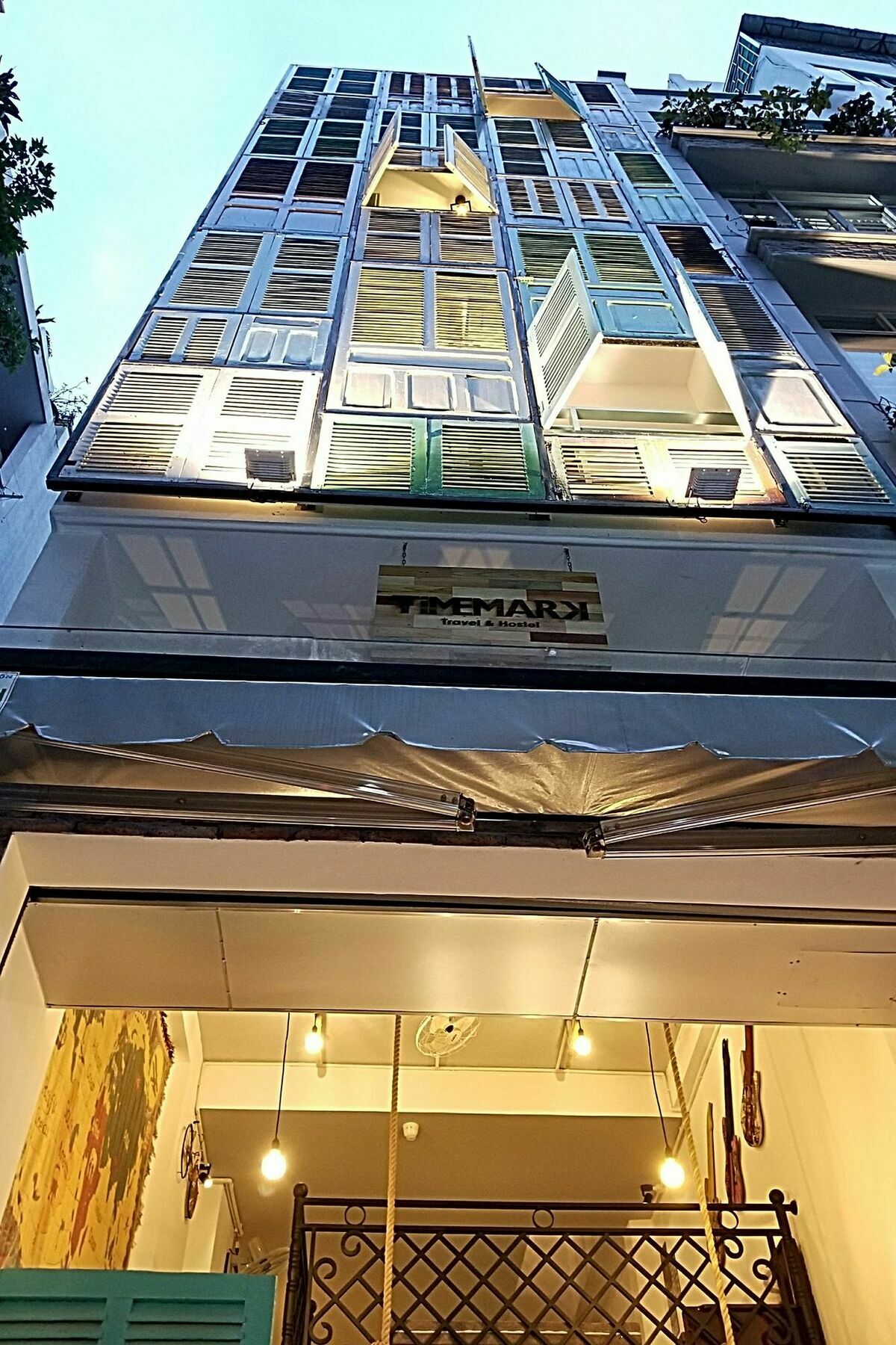 Timemark Travel Homestay & Hostel Ho Şi Min Dış mekan fotoğraf