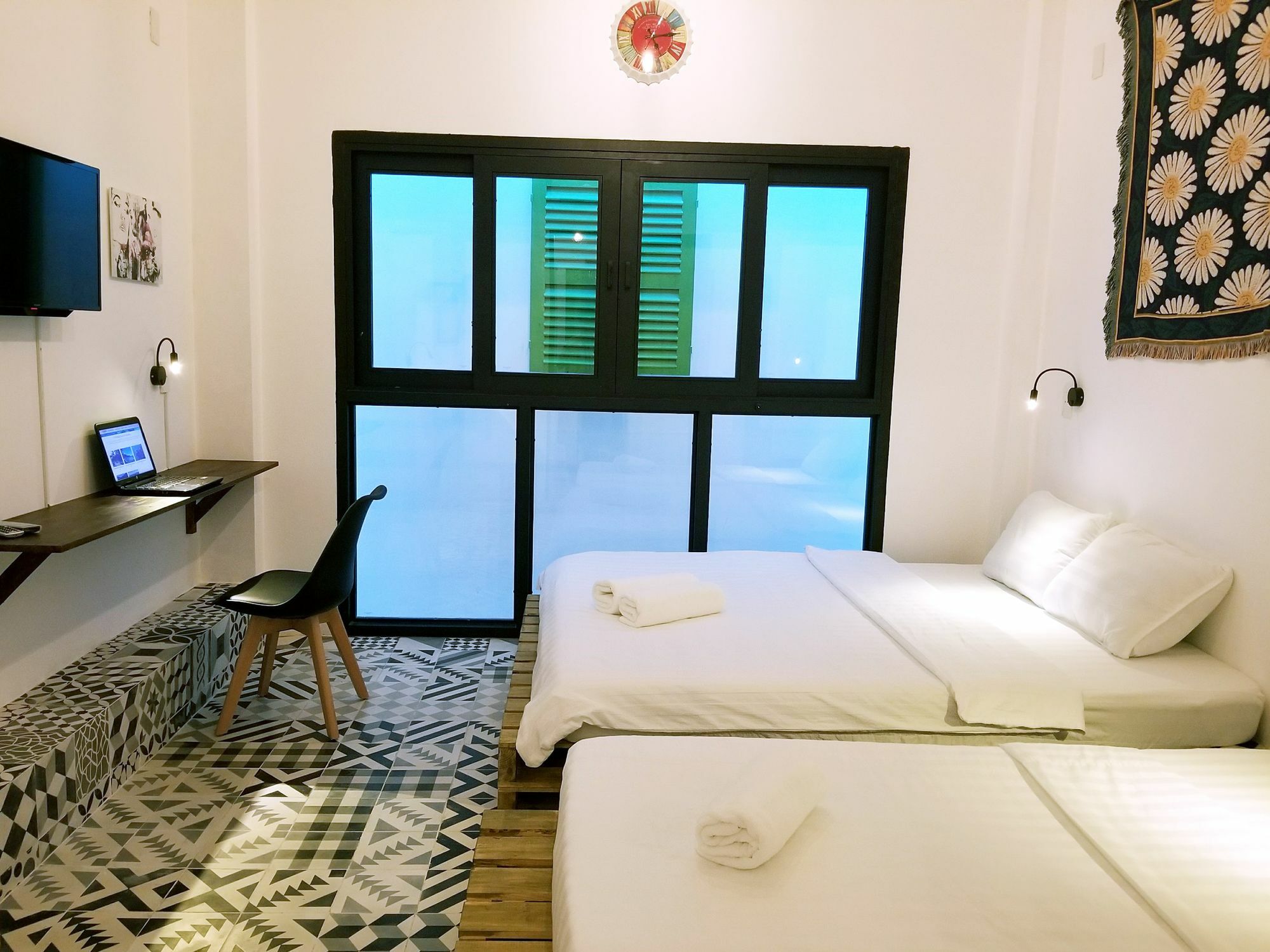 Timemark Travel Homestay & Hostel Ho Şi Min Dış mekan fotoğraf